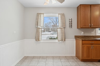 1902 N Washington St, Wheaton, IL 60187 - photo 6