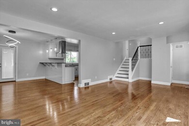 820 Warren St, Reading, PA 19601 - photo 7