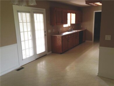 2942 Midland Rd, Shelbyville, TN 37160 - photo 6