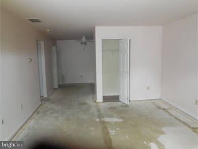 207 Ashley Run, Voorhees, NJ 08043 - photo 3