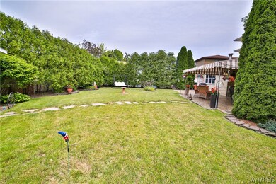 1099 Bowen Dr W, North Tonawanda, NY 14120 - photo 5