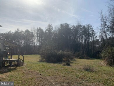 29442 Spicer Ln, Rhoadesville, VA 22542 - photo 4