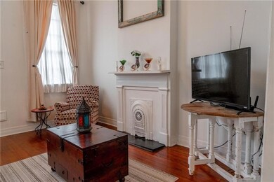 2519 Laurel St, New Orleans, LA 70130 - photo 5