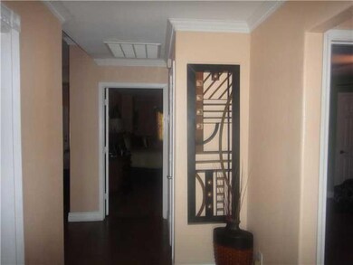 Foyer.