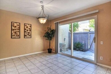 Dining room off kitchen
