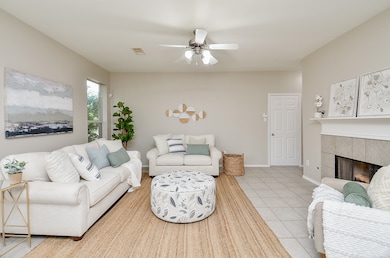 9207 Kransbury Ln, Houston, TX 77095 - photo 3