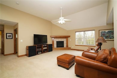 1719 Rolling Rock Rd, Raymore, MO 64083 - photo 6