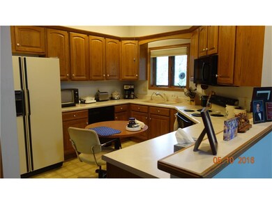 Kitchen w/newer dishwasher and microwave