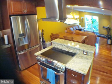 12229 Wye Oak Commons Cir unit 73, Burke, VA 22015 - photo 4