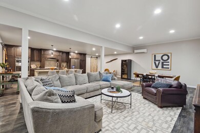 22-web-or-mls-400-e-linda-vista-rd