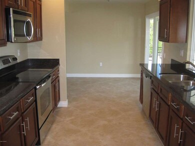 (06) View to eating area