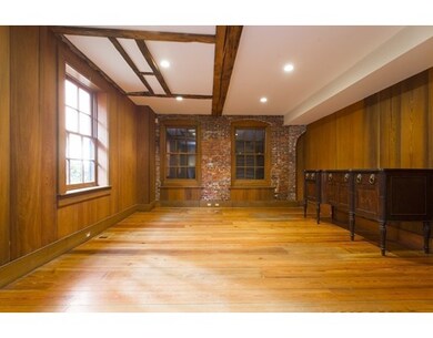 1 Creek Square unit 1, Boston, MA 02109 - photo 7