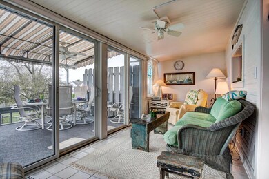 666 Lexington Ave, Thornville, OH 43076 - photo 5