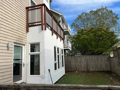 222 Hurley St unit 6, Cambridge, MA 02141 - photo 5