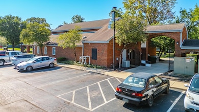 91 Maplewood Ave, Columbus, OH 43213 - photo 7