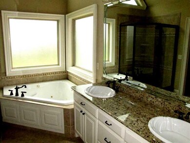 Master Bath/Spa.