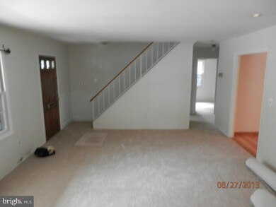 3904 Wakefield Ln, Bowie, MD 20715 - photo 3