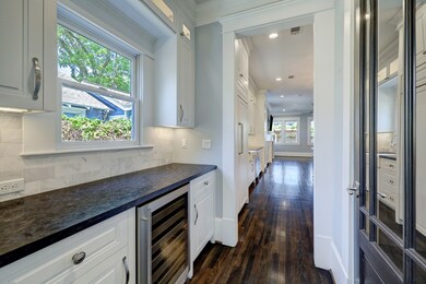 1522 Columbia St, Houston, TX 77008 - photo 6