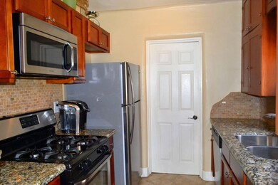 Kitchen with SS and Granite