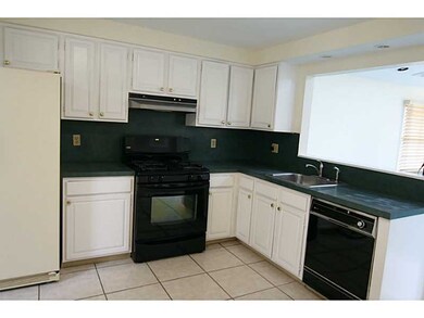 63 Morningside Dr, West Warwick, RI 02893 - photo 4