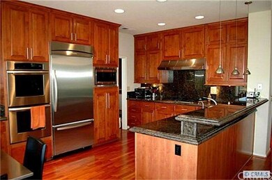 4 Kitchen