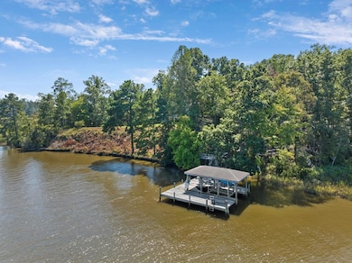 1976 Custis Millpond Rd, West Point, VA 23181 - photo 7