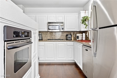 35 E Agate Ave unit 208, Las Vegas, NV 89123 - photo 7