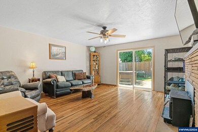 896 Moneda Ave N, Keizer, OR 97303 - photo 5