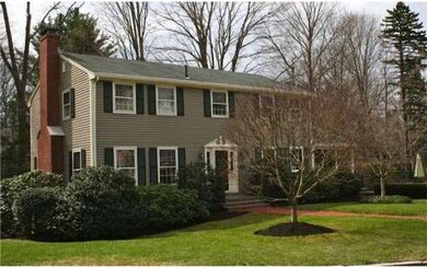 1 Ivy Cir, Winchester, MA 01890 - photo 3