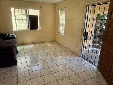 10736 Capistrano Ave, Lynwood, CA 90262 - photo 4