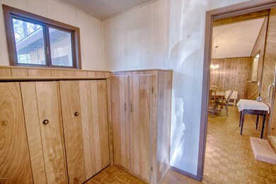 Entry mud room