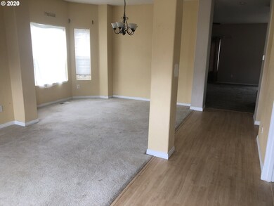 Living Room/Dining Room
