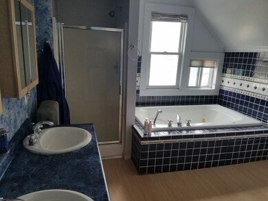 18 Puffer St, Lowell, MA 01851 - photo 6