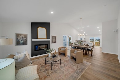 140 NW Rolling Cir, Waukee, IA 50263 - photo 3