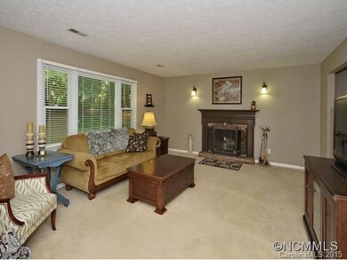 Liv Rm w/ Exceptional Mantle