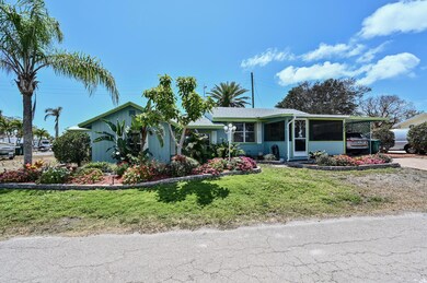 203 Goodland Dr E Goodland FL-large-003-