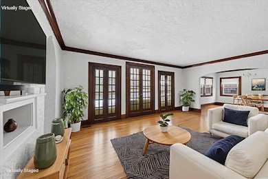 11-Virtually Staged Living