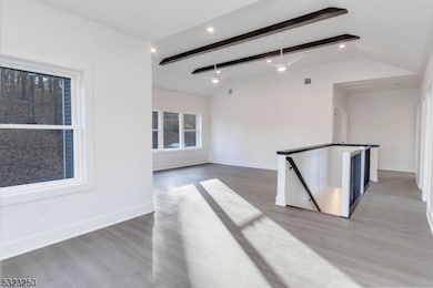 140 Washington St unit 2, Morristown, NJ 07960 - photo 3