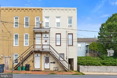 643 S 9th St, Columbia, PA 17512 - photo 2