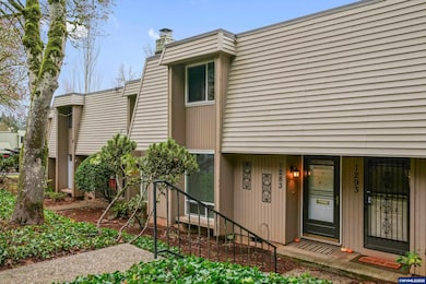 1283 Karen Way NW unit 73, Salem, OR 97304 - photo 2