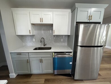 54 Pelham St unit A, Methuen, MA 01844 - photo 3