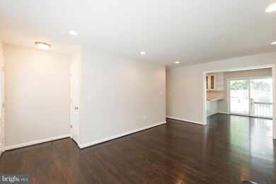 313 Hillsmere Dr, Annapolis, MD 21403 - photo 4