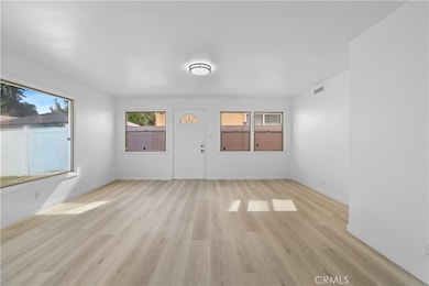 20464 Elkwood St, Winnetka, CA 91306 - photo 7