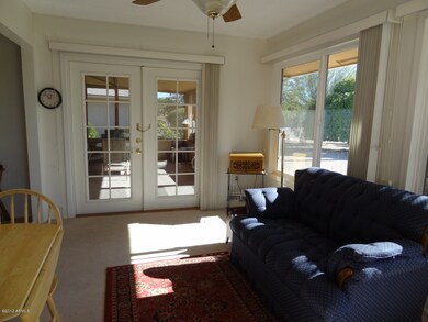 ARIZONA ROOM 2