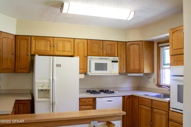 409_24th_Ave_N-16