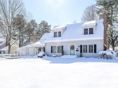 211 School St, Westwood, MA 02090 - photo 2