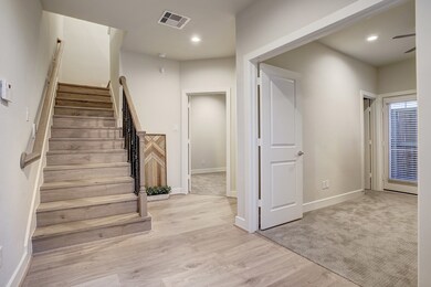 122 Knights Bridge Park Ln, Houston, TX 77018 - photo 3