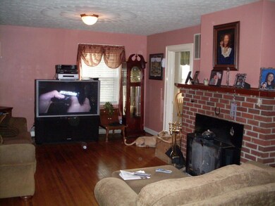 Living room 1