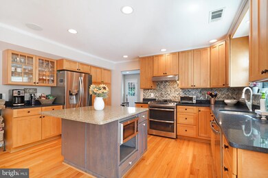 1230 Bishopsgate Way, Reston, VA 20194 - photo 3