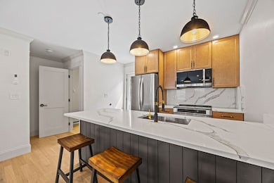 9 Swan St unit 2, Beverly, MA 01915 - photo 4